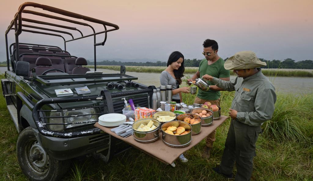 Barahi Jungle Lodge Meghauli Eksteriør billede