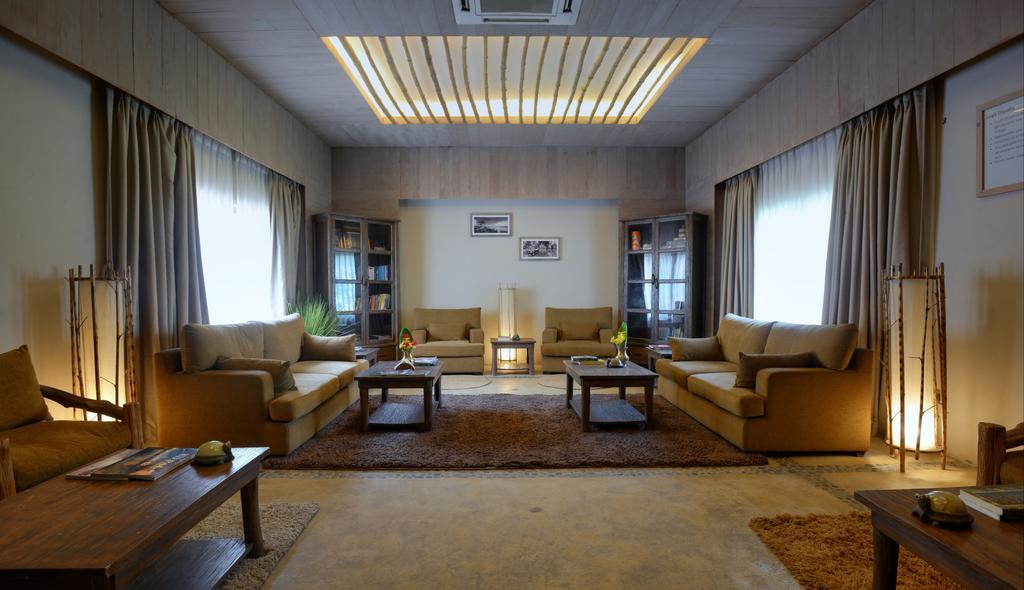 Barahi Jungle Lodge Meghauli Eksteriør billede