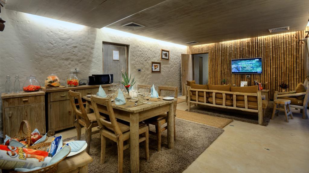 Barahi Jungle Lodge Meghauli Eksteriør billede