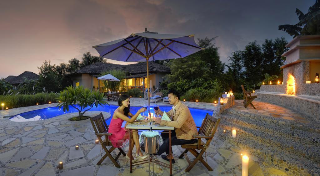 Barahi Jungle Lodge Meghauli Eksteriør billede