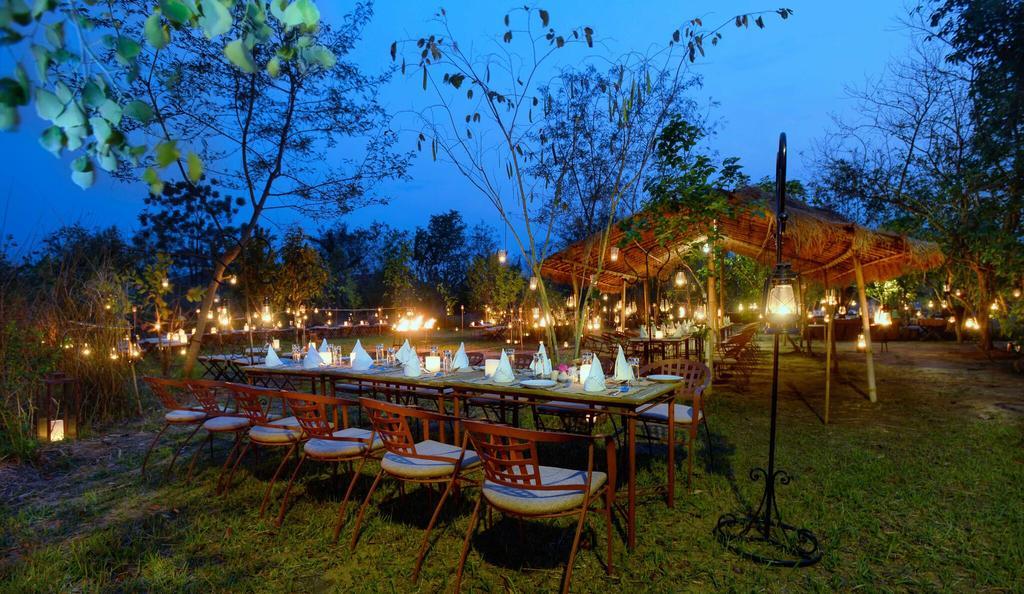 Barahi Jungle Lodge Meghauli Eksteriør billede