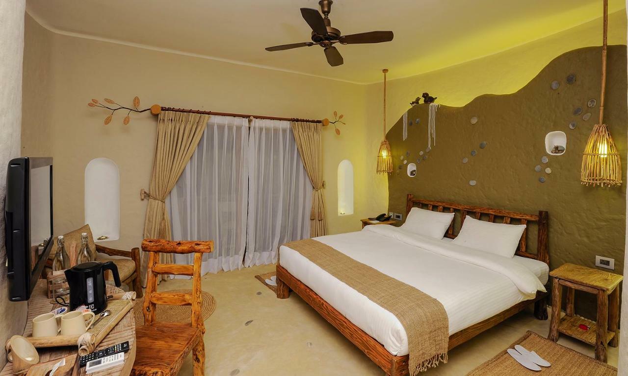 Barahi Jungle Lodge Meghauli Eksteriør billede