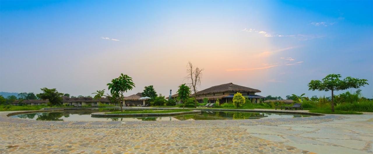 Barahi Jungle Lodge Meghauli Eksteriør billede